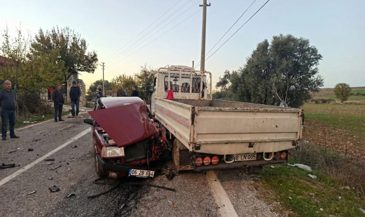 Milas Kultak Mahallesi’nde Trafik Kazası: 1 Kişi Yaralandı