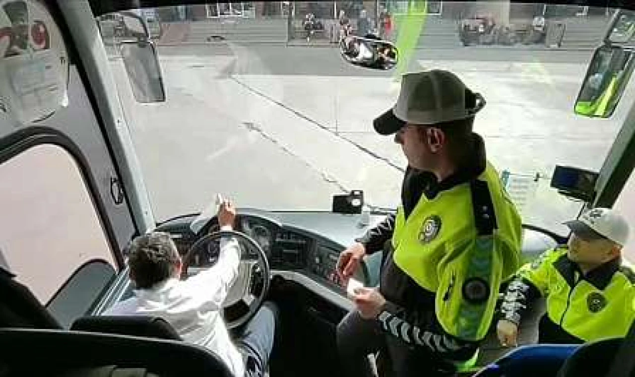 Milas’ta Bayram Trafiği Öncesi Emniyetten Kritik Uyarı: Kurallara Uyun, Hayatınızı Riske Atmayın