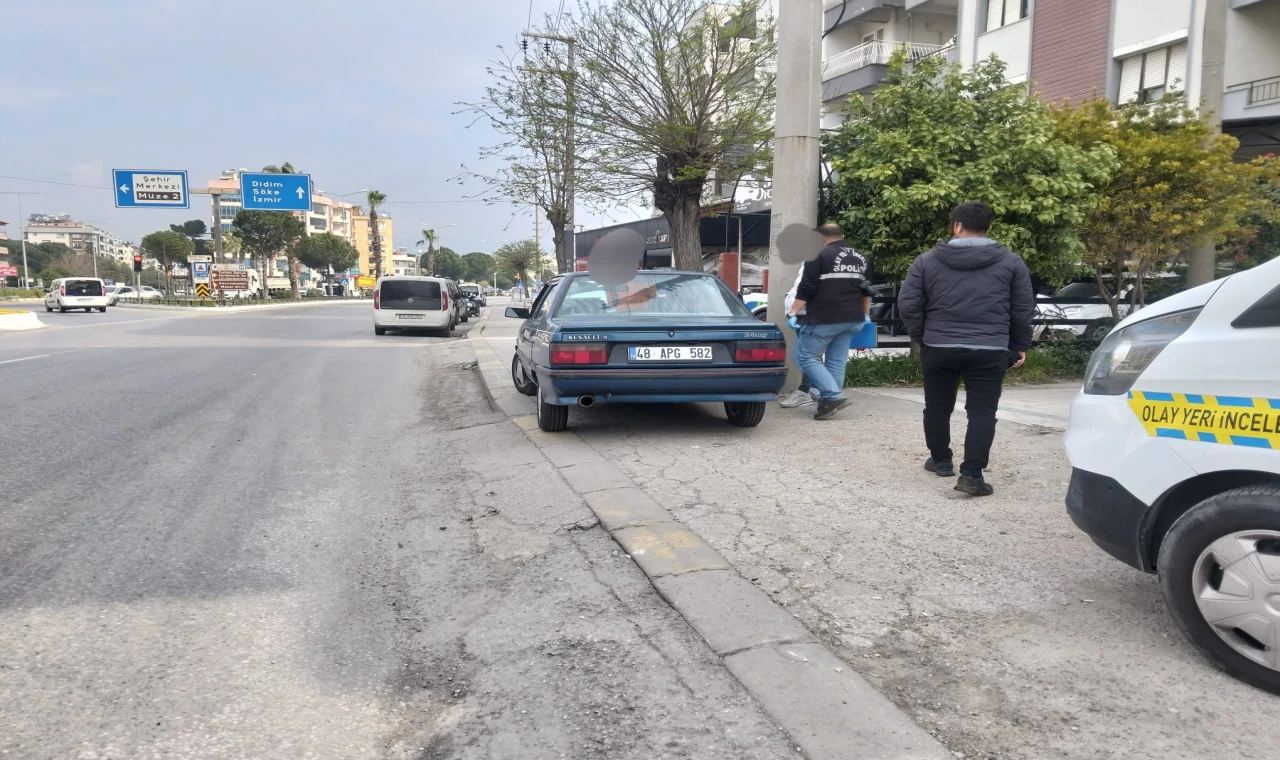 YOL VERME TARTIŞMASI: 2 ARAÇ TRAFİKTEN MEN EDİLDİ