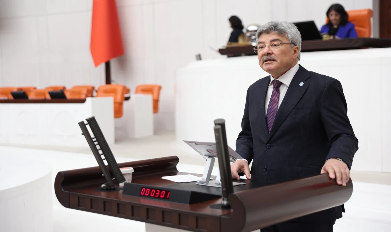 *İYİ PARTİLİ ERGUN’DAN İRAN’DAKİ TÜRK ÖĞRENCİLER İÇİN KRİTİK ÇAĞRI*