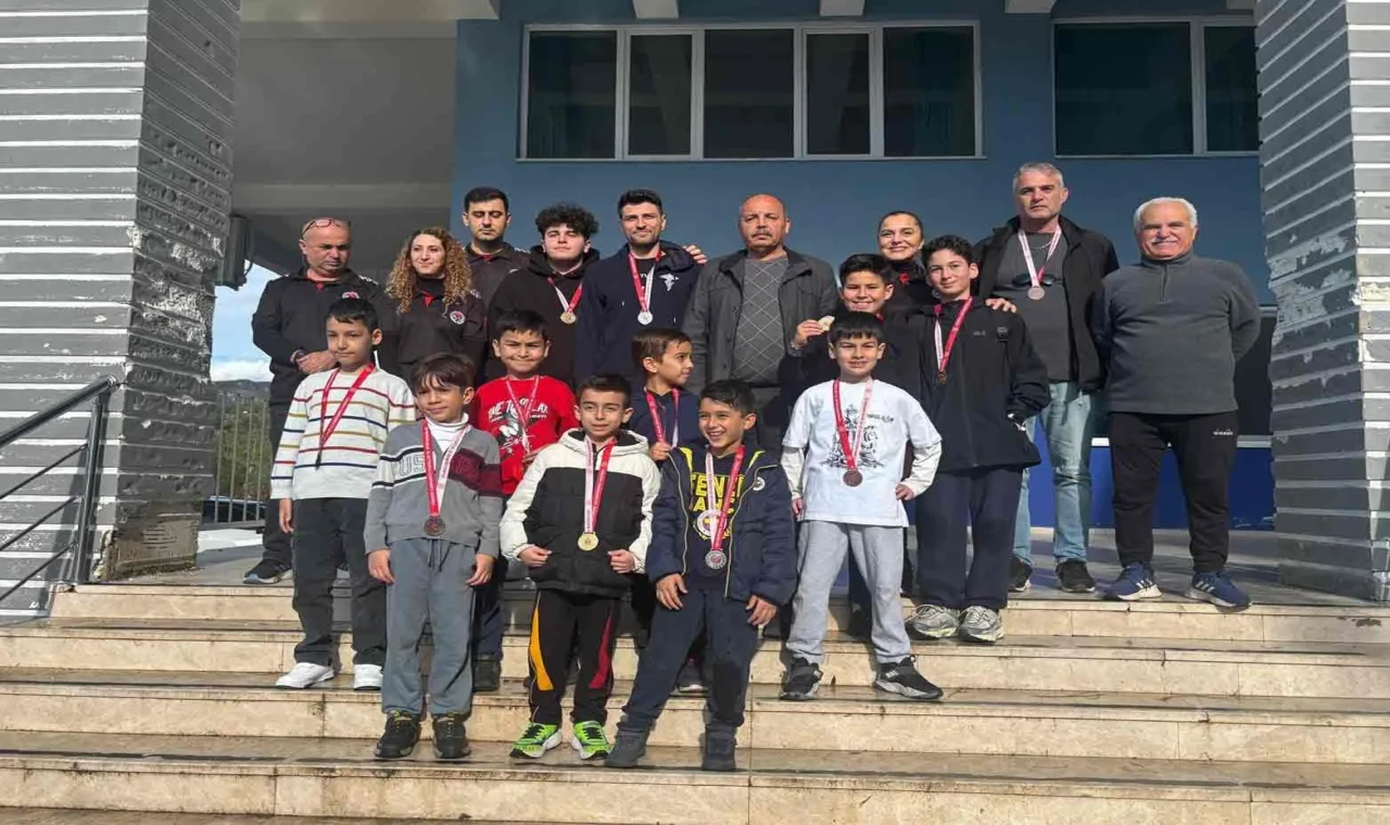 Milaslı Satranç Sporcuları 18 Mart İçin Hamle Yaptı