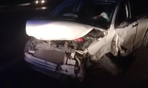 Milas Kızılcakuyu’da Kafa Kafaya Çarpışma: 2 Yaralı