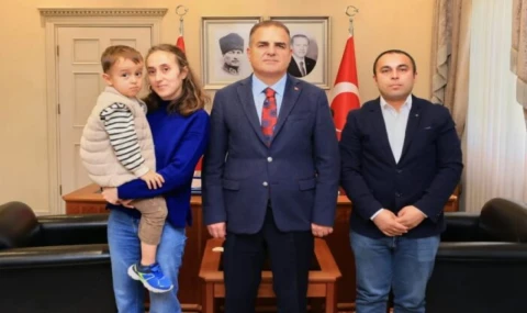 Vali Akbıyık, DMD ile Mücadele Eden Minik Göktuğ İçin Aileye Moral Verdi