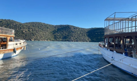 Milas Boğaziçi Mahallesi’nde Balıkçı Teknesi Alabora Oldu: İki Kişi Son Anda Kurtarıldı