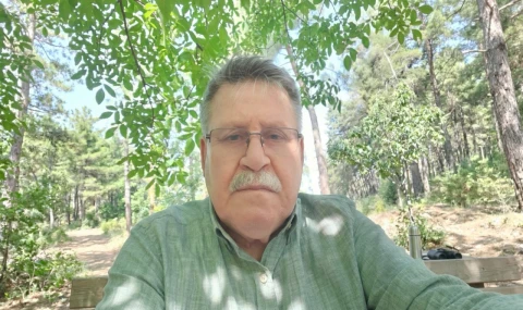 Muğla’nın Eski Milletvekili Zeki Çakıroğlu Son Yolculuğuna Uğurlanıyor