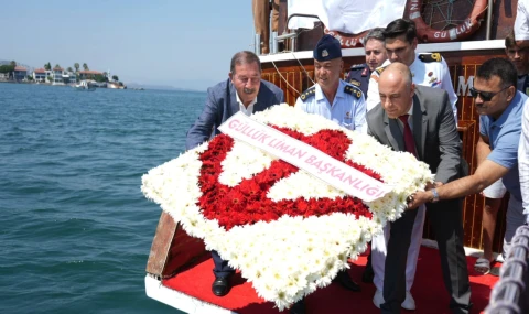 DENİZ ŞEHİTLERİMİZ ANISINA MAVİ SULARA ÇELENK BIRAKILDI
